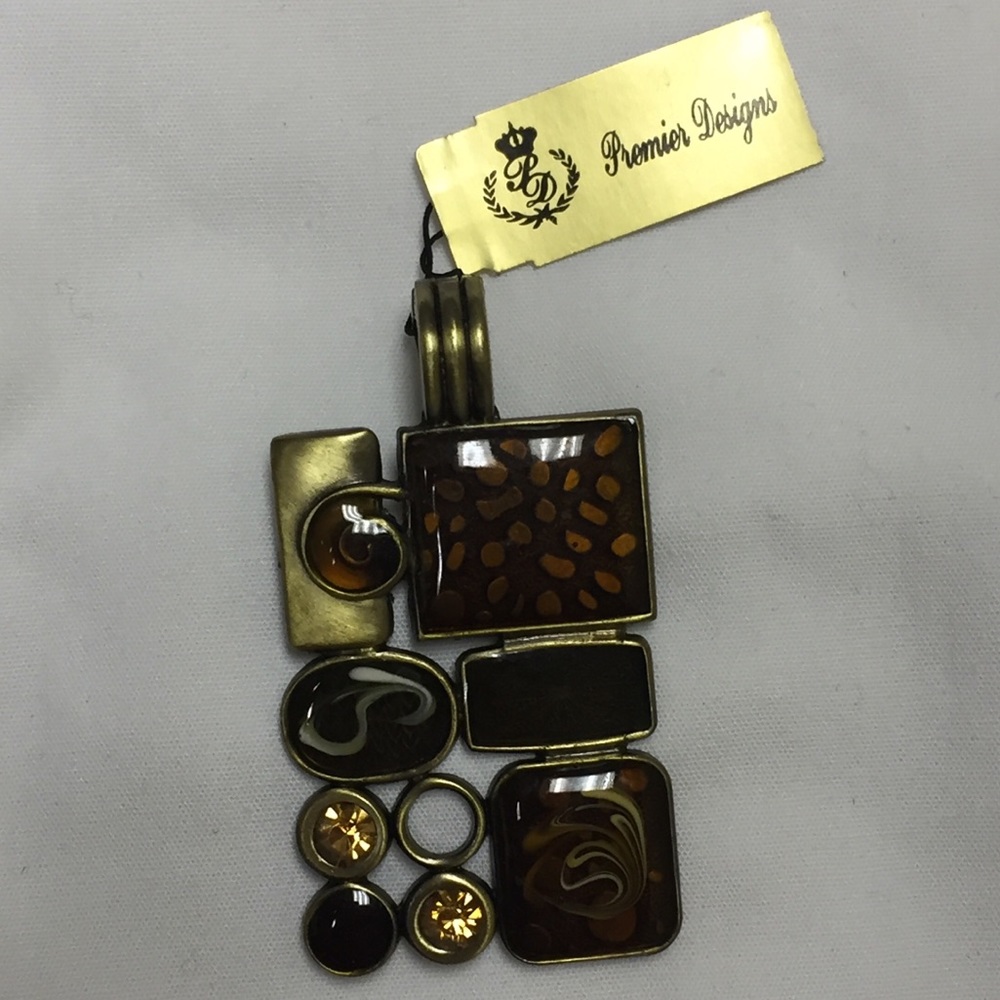 Premier Designs necklace enhancer in autumn colors